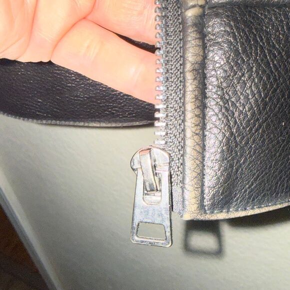 🖤 TOPSHOP Oversized Faux Leather Bomber Jacket- Size Medium Brand New - Picture 4 of 6